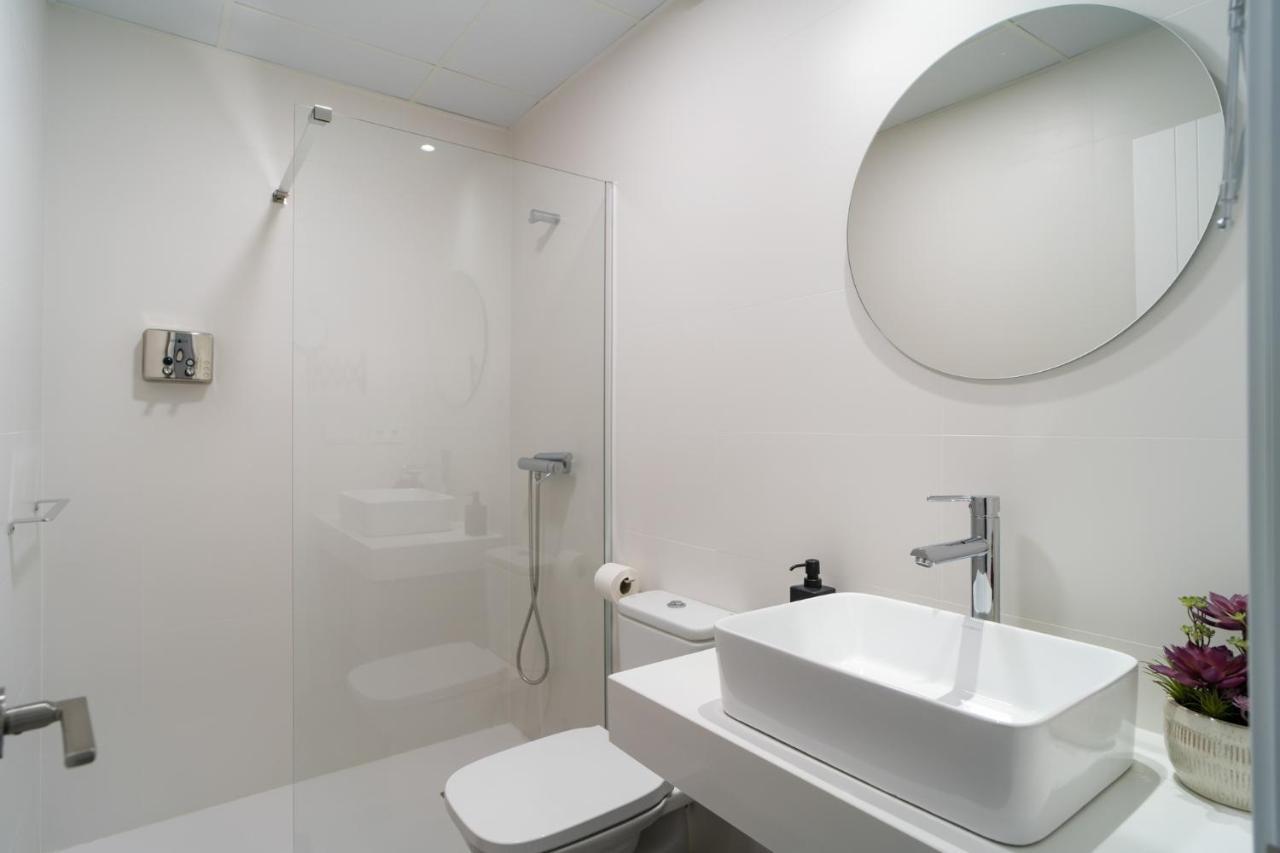 Aac Malaga - Apartamento Muy Comodo Y Bien Comunicado, A 1,3Km Del Centro Exterior photo